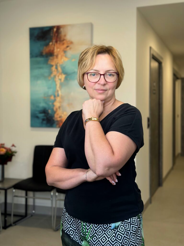 Barbara Alli-Balogun w AB Medical